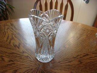 Cut Crystal Vase Scalloped Stars Fans 6 3/4 "