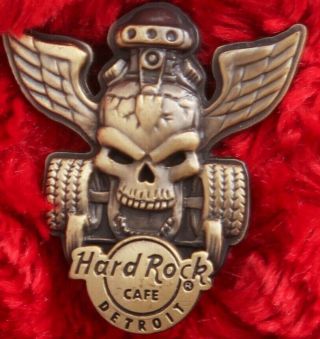 Hard Rock Cafe Pin Detroit 3d Winged Skull Series Engine Block Angel Motor Car