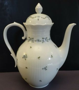 Hse17 Kaiser Romantica " Lyon " Small Coffee Pot,  Fine Porcelain Germany