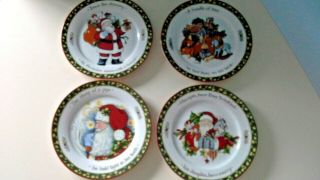 4 A Christmas Story Susan Wright 8 " Plates Portmeirion Studio Porcelain