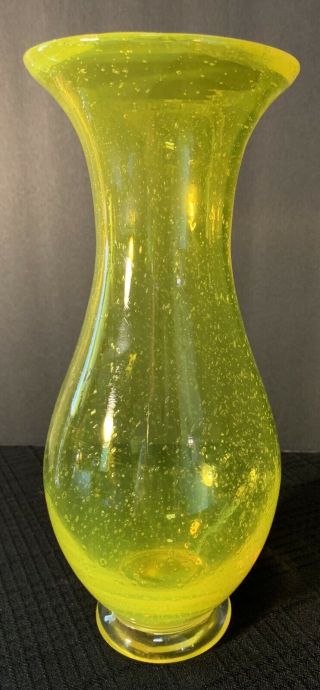 Vintage Hand Blown Yellow Art Glass Vase Mid - Century 10.  5”