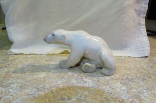 B&g Bing Grondahl Sitting Polar Bear 2217 Denmark Porcelain Figurine Animal