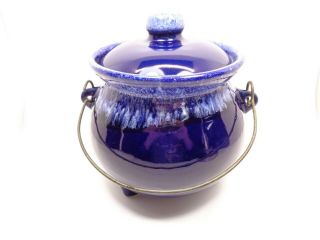 Vintage Art Pottery Cobalt Blue Drip Glazed Bean Pot & Lid W/ Wire Handle Usa