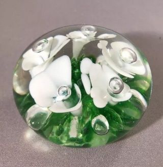 Glass Paperweight Joe St Clair Green White Floral Design Glassware Collectibles 5