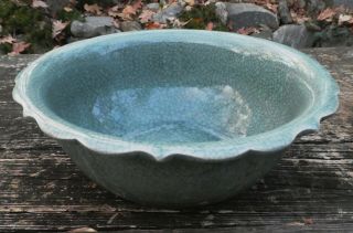 Large Green Ceramic Fruit Or Center Piece Bowl Scalloped Edge 12 " X 5 " Euc