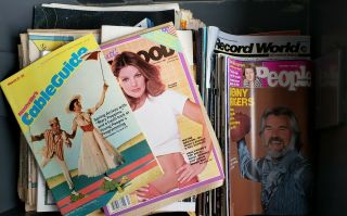 Dottie West Personal Music Magazines,  80 Plus,  Billboard & Other Industry Mags