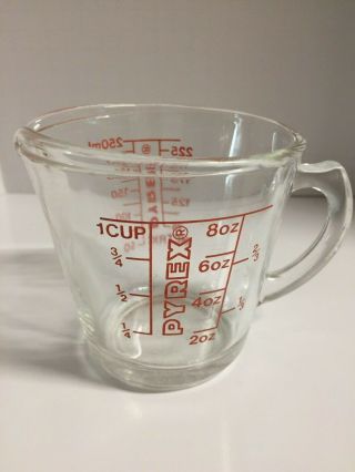 Vintage Pyrex 1 Cup Measuring 508 D Handle Raised Red Lettering Glass W/metrics