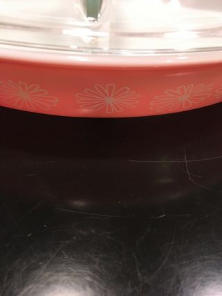 Pyrex Pink Daisy Divided 1.  5 Quart Covered Casserole Vegetable Dish