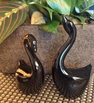 Set Of Vintage Black Amethyst Purple Art Glass Swans Figurines