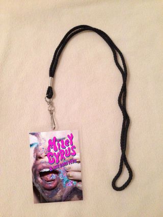 Miley Cyrus And Her Dead Petz Milky Milk Tour Vip All Access Backstage Pass