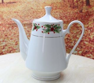 Christmas Tree Tea Coffe Pot Porcelain Lynns White With Christmas Holiday Design