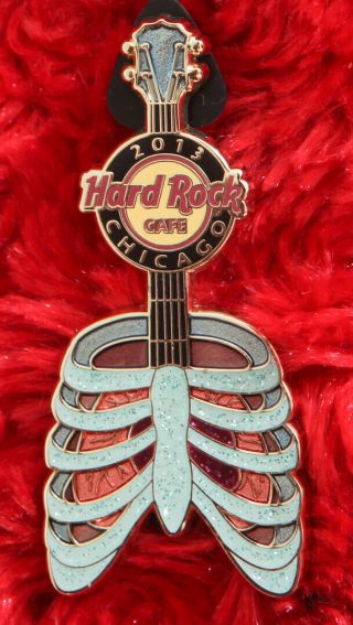 Hard Rock Cafe Pin Chicago Halloween Skeleton Rib Cage Lungs Heart Guitar Hat