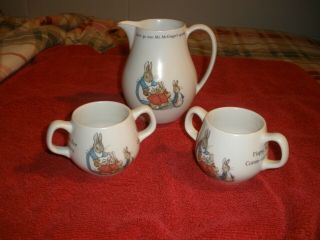Wedgwood Of Etruria Pitcher And 2 Double Handled Cups Beatrix Potter England