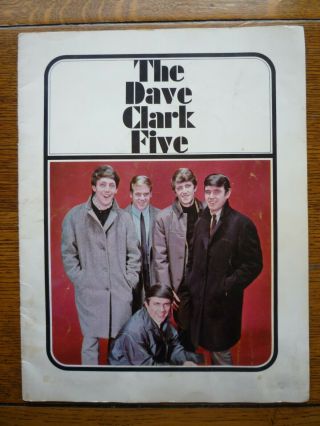 Vintage 1960s The Dave Clark Five 1964 Us Tour Program Signatures Donnie Brooks
