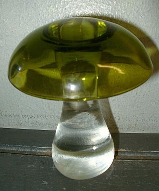 Rare Mid - Century Pilgrim Art Glass Mushroom Figurine Sage Green Cap & Clear Stem
