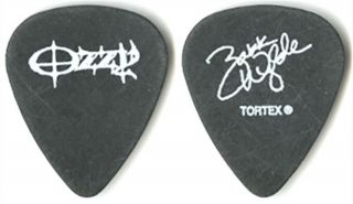 Ozzy Osbourne Zakk Wylde Authentic 2001 Tour Signature Band Stage Guitar Pick