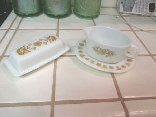 Pyrex Corelle Gold Butterfly Gravy Boat W/ Under Plate & Covered Butter Dish - Min