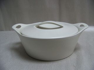 Corning Ware Creations Stone Ware 1 1/2 Quart Lidded Round Baker With Handles