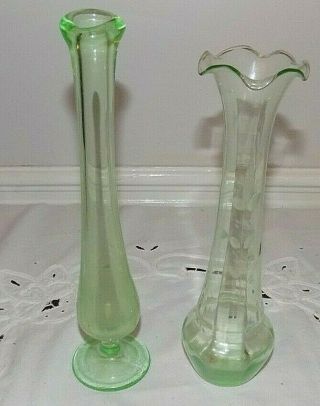 Vintage Green Vaseline Uranium 8.  5 In Tall Glass Bud Vases