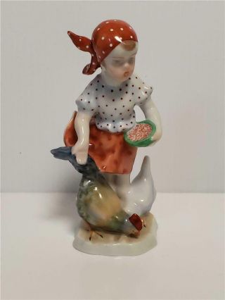 Herend Hungary Porcelain Figurine Girl Feeding Chickens 5843
