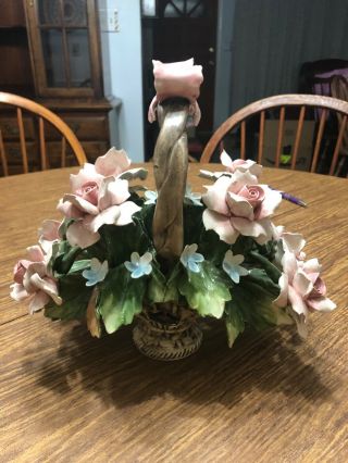 Nuova Capodimonte Flower Basket
