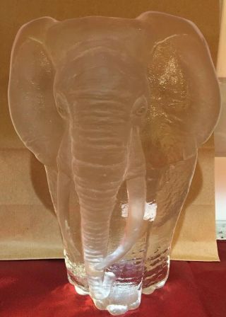 ELEPHANT ART GLASS CRYSTAL SCULPTURE SIGNED BY MATS JONASSON - SWEDEN 8 