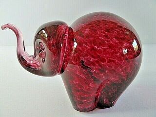 Vintage Wedgwood Art Glass Elephant Paperweight - - Speckled Cranberry - - 9cm Tall