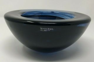 Kosta Boda Anna Ehrner Atoll Large Cobalt Blue Art Glass Bowl Sweden 6 ½”