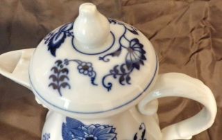 Vintage Blue Danube Porcelain Coffee Tea Pot w/ Lid Ribbon Banner Back Stamp 4