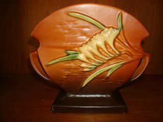 Vintage Roseville Usa " Freesia " Orange And Brown Pillow Vase 199 - 6
