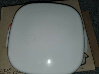 2.  5 QT 2 1/2 Quart Square Casserole with Lid Country Festival CORNING NOS 4