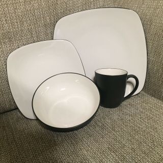 Noritake Colorwave - Four Piece Square Place Setting in Graphite 4