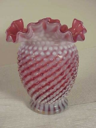 Lovely Fenton Cranberry Opalescent Hobnail Spiral Optic Swirl Vase W/ Sticker