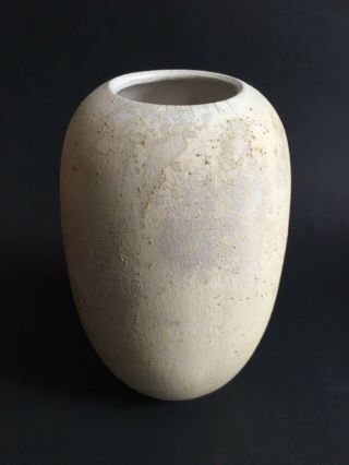 Tony Evans Designs California Art Pottery Vase Textured 8”