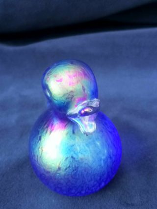 Heron Glass BLUE glass iridescent Duck paperweight.  John Ditchfield style. 3