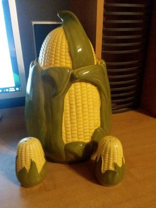 Vintage Shawnee King Corn Cookie Jar Canister 66 With Salt And Pepper Shakers