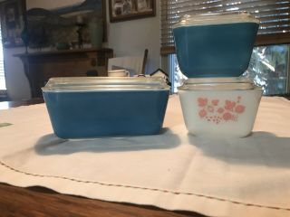 Set Of 3 Vintage Pyrex 501 & 502 Baking Dishes,  2 Blue,  1 White & Pink