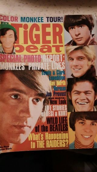 5 Vintage 1967 Magazines 16 ' s,  Tiger Beat,  Teen Screen: Beatles,  Raiders,  Monkeys, 3