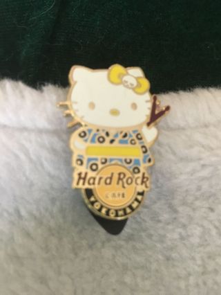 Hard Rock Cafe Pin Yokohama Summer Series Hello Kitty In Kimono W Drumsticks