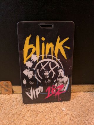 Blink 182 Vip 2009 Tour Laminate Pass Rare Angels Airwaves Box Car Travis Barker
