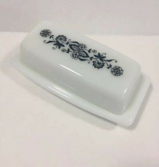 Corelle Corning Ware Old Town • Blue Onion Butter Dish 7 " X 3.  5 "