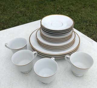 White Gildhar Empress Fine Porcelain China Dinner Plates,  Gold Trim Ltd
