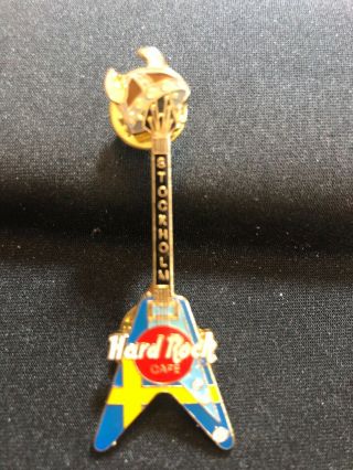 Hard Rock Cafe Pin From Stockholm,  Sweden,  Viking Hat,  Sweden Flag