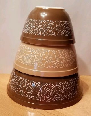 Vintage Pyrex Set Of 3 Glass Nesting Bowls 401,  402,  403 Woodland