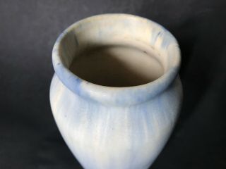 Vintage MUNCIE Art Pottery Matte Blue over White 4 - D Vase 6 - 3/4 