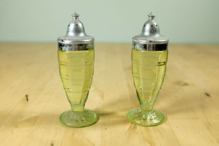 Green Depression Uranium Glass Block Optic Salt & Pepper Shakers Anchor Hocking