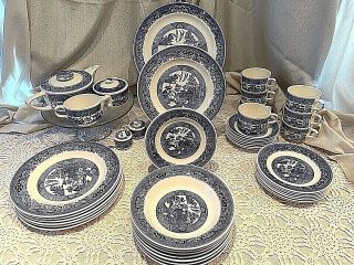 Royal China Blue Willow 7.  25” Salad/Dessert Plates Vintage Willow Ware Set of 8 3