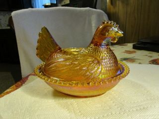 Lovely,  Vintage Glass Amber /carnival Glass [ Hen On A Nest] Candy Dish