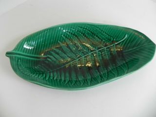 Wedgwood Etruria Pottery Green Majolica Leaf Shape 11.  25 " Platter Tray England