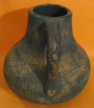 Vintage Red Wing Union Stoneware Brushware Double Handled Vase (Cond. ) 5